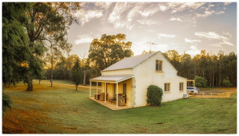 Madigan Wine Country Cottages - Accommodation 4U 36