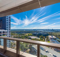 Olympic park Sunshine 2 bedrooms Apts with Private parking - Accommodation 4U