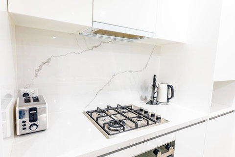 Near Train Station, New 2 BR Apt/free Parking - Accommodation 4U 13