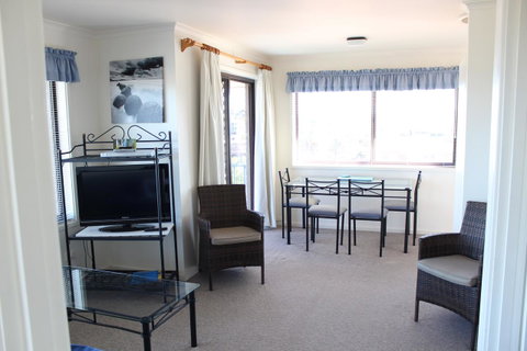 Narooma Palms Holiday Apartments - Accommodation 4U 5