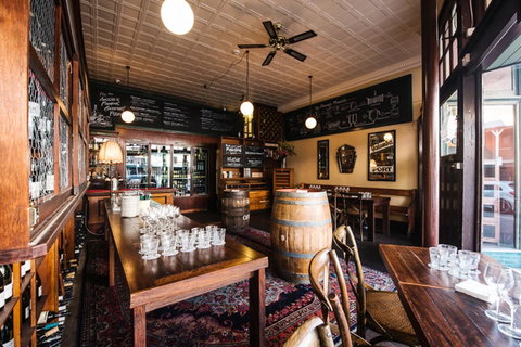 Australian Heritage Hotel - Accommodation 4U 23