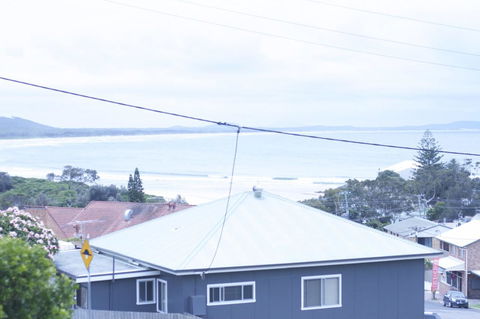Clareview, 8 Korogora Street - Accommodation 4U 8