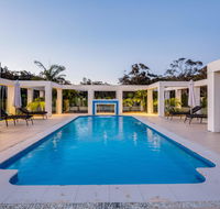 One Mile Mansion - Private Coastal Retreat FREE FAMILY ADVENTURE PASS - Accommodation 4U