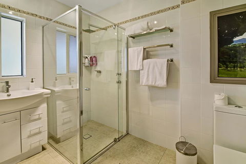 Bundanoon Lodge - Accommodation 4U 40