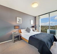 Wyndel Apartments North Sydney - Harbour Watch - Accommodation 4U
