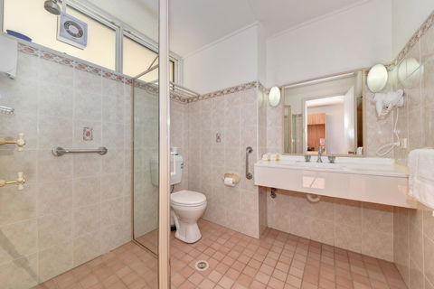 The Select Inn Ryde - Accommodation 4U 7