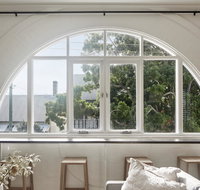 Flourish ON Bull - Accommodation 4U