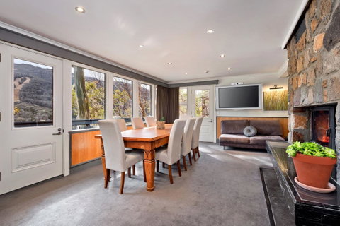 Pure Chalet Thredbo - Accommodation 4U 16