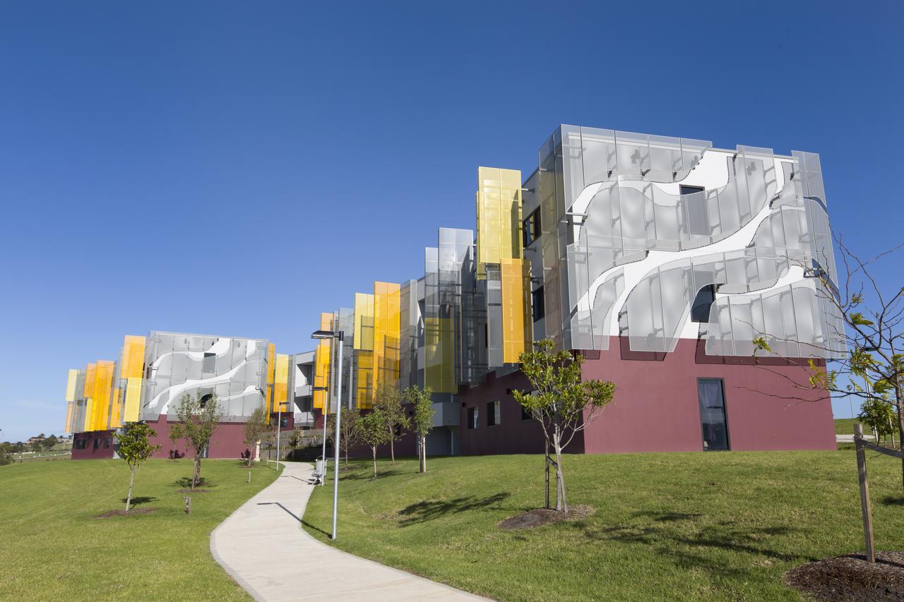 Claremont Meadows NSW Accommodation 4U
