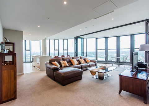 180Â° Water View Three Bedroom (wooden Furniture) - Accommodation 4U 0