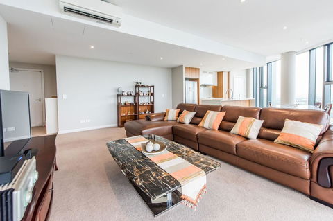 180Â° Water View Three Bedroom (wooden Furniture) - Accommodation 4U 15