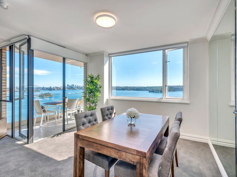 Panoramic Harbour Views And Unbeatable Comfort - Accommodation 4U 6