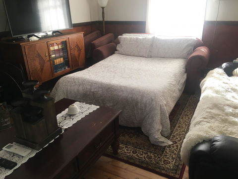 Caledonia Cottage - Accommodation 4U 4