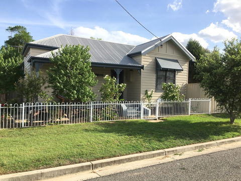 Caledonia Cottage - Accommodation 4U 0