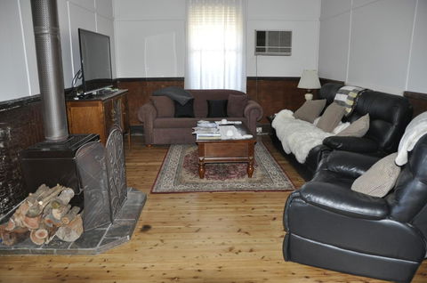 Caledonia Cottage - Accommodation 4U 10