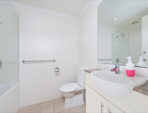 Seaspray Villa 5 - Accommodation 4U 8