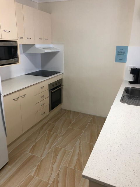 Beaches Serviced Apartments - Accommodation 4U 11