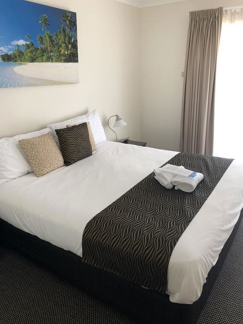 Beaches Serviced Apartments - Accommodation 4U 6