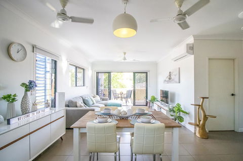 ZEN QUEST - The NOMADS PAD Near Nightcliff Markets & Sunset Foreshore - Accommodation 4U 0