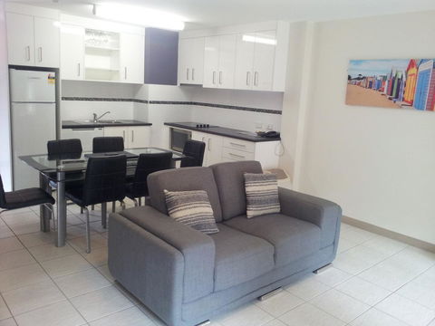 Nelson Bay Breeze - Accommodation 4U 34