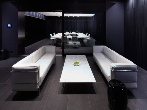 Hotel Realm - Accommodation 4U 28