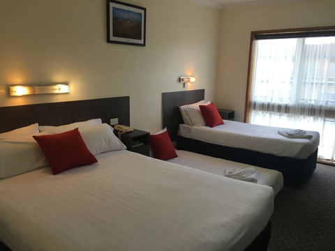 Boulevard Motor Inn - Accommodation 4U 3