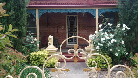 Boutique Motel Sefton House - Accommodation 4U 1