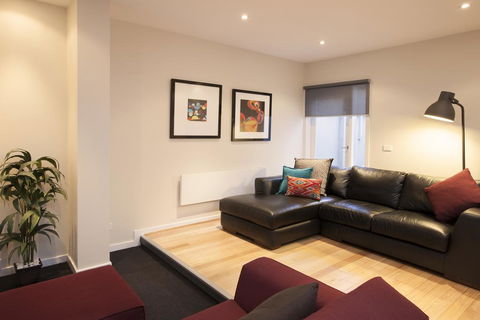 Boutique Stays - Roxys Place, Prahran House - Accommodation 4U 3