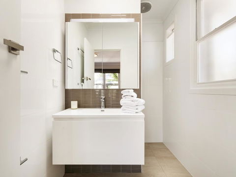 Boutique Stays - Sandy Breeze 1 - Accommodation 4U 2