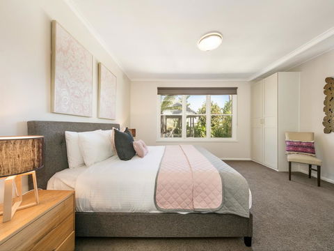Boutique Stays - Sandy Breeze 1 - Accommodation 4U 1