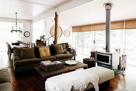 Braebrook - Stunning Farm House! - Accommodation 4U 1