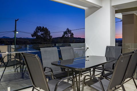 Brand New Executive Living - Accommodation 4U 1