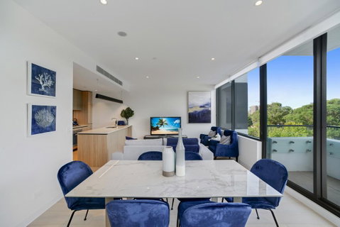 Brand New Luxury Walking To Shopping Mall, Cinema. - Accommodation 4U 3