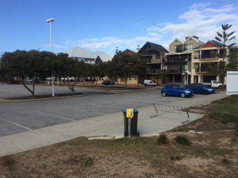 Breakwater Short Stay - Accommodation 4U 1