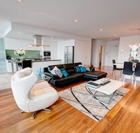 Bridgepoint 106 - Accommodation 4U