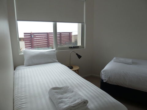 Bridport Horizon Views - Accommodation 4U 1