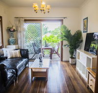 BrightSpacious Home with hotel grade cleanliness. - Accommodation 4U