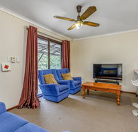 Bright Neat  Convenient House - Accommodation 4U