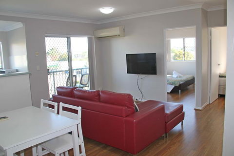 Broadwater Keys Holiday Apartments - Accommodation 4U 1