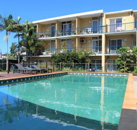 Broadwater Keys Holiday Apartments - Accommodation 4U