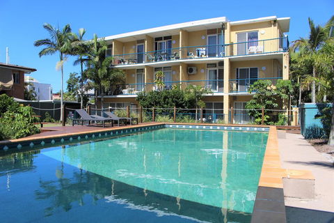 Broadwater Keys Holiday Apartments - Accommodation 4U 0