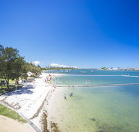 Broadwater Paradise - Accommodation 4U