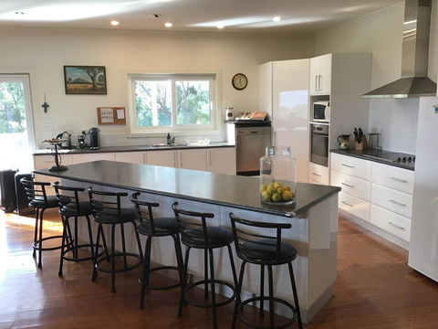 Bruny Sunset Beach GateAway - Accommodation 4U 3