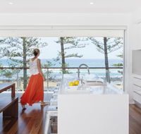 Bujerum Apartments on Burleigh - Accommodation 4U
