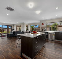 Bundalong on Clarke St - Accommodation 4U