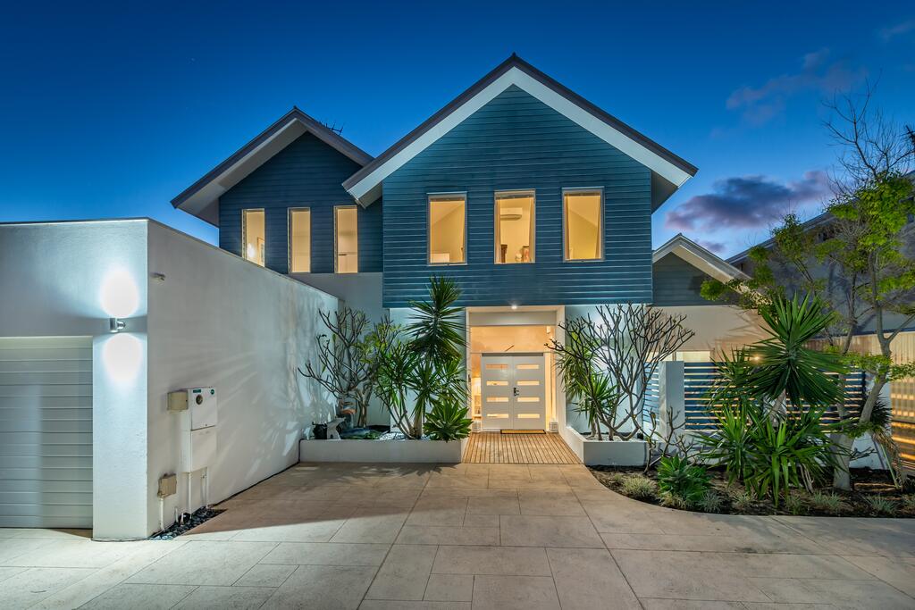 Currambine WA Accommodation 4U