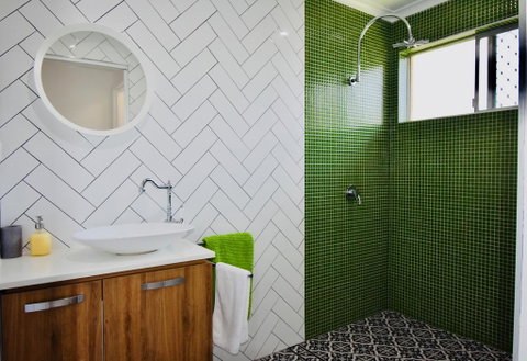 Burrows Apartment - Accommodation 4U 2