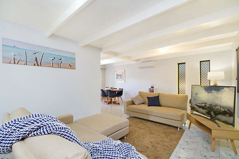 Caba Shack - Accommodation 4U 1