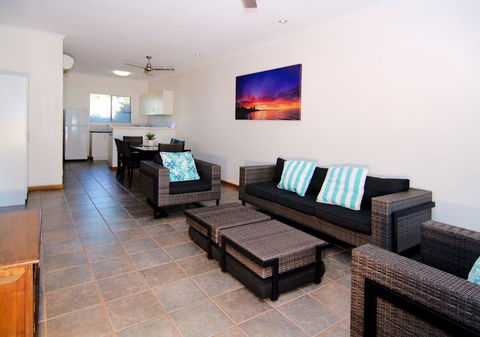Cable Beach Apartments - Accommodation 4U 2