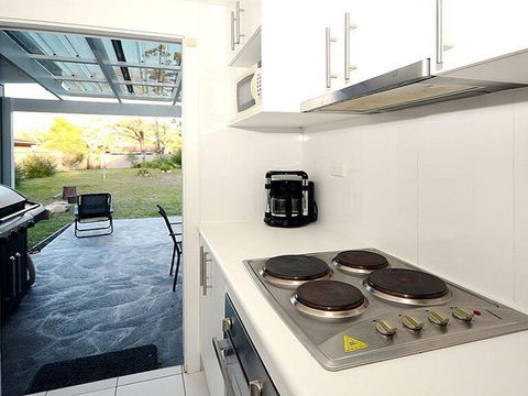Callala Sun - Modern And Functional - Accommodation 4U 1